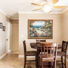 Apt A, 10th St. Best beach block location in Pompano, Clean, safe with everything you need.