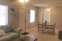 Great spot for a sunny,  hassle free vacation. Clean, safe and updated. SE 3rd st,