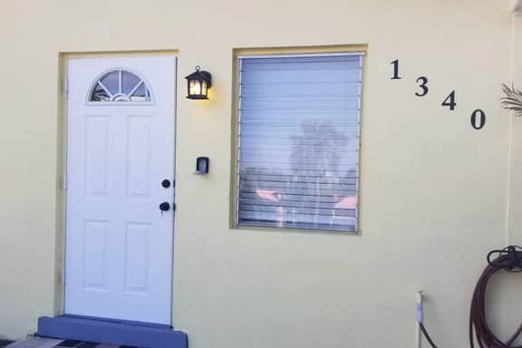 Close to it all, clean, safe and updated. Everything you need. SE 2nd.