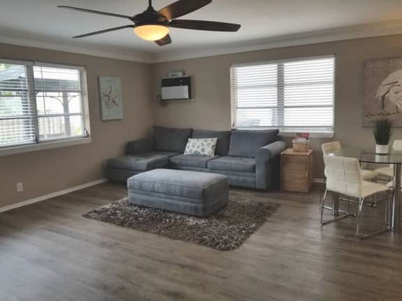 Pompano beach block tropical retreat. Clean, safe and updated. A4