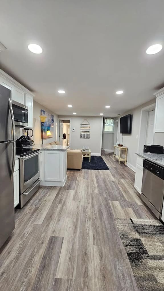 Unit B, cozy, clean and quiet.